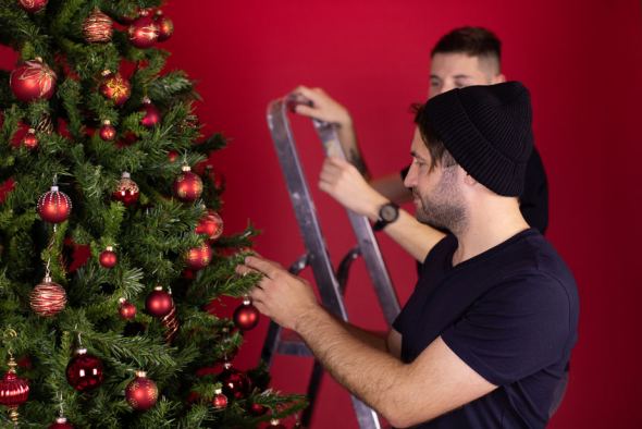 Vrijwilligersorganisaties opgelet met het versieren van de kerstboom door vrijwilligers! 