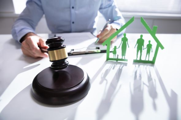 Kosteloze rechtsbijstand voor ouders bij een gezagsbeëindigende maatregel of uithuisplaatsing